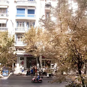 επισκεφθείτε το ξενοδοχείο